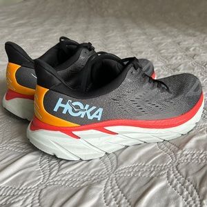 Hoka Clifton 8 size 10EE
